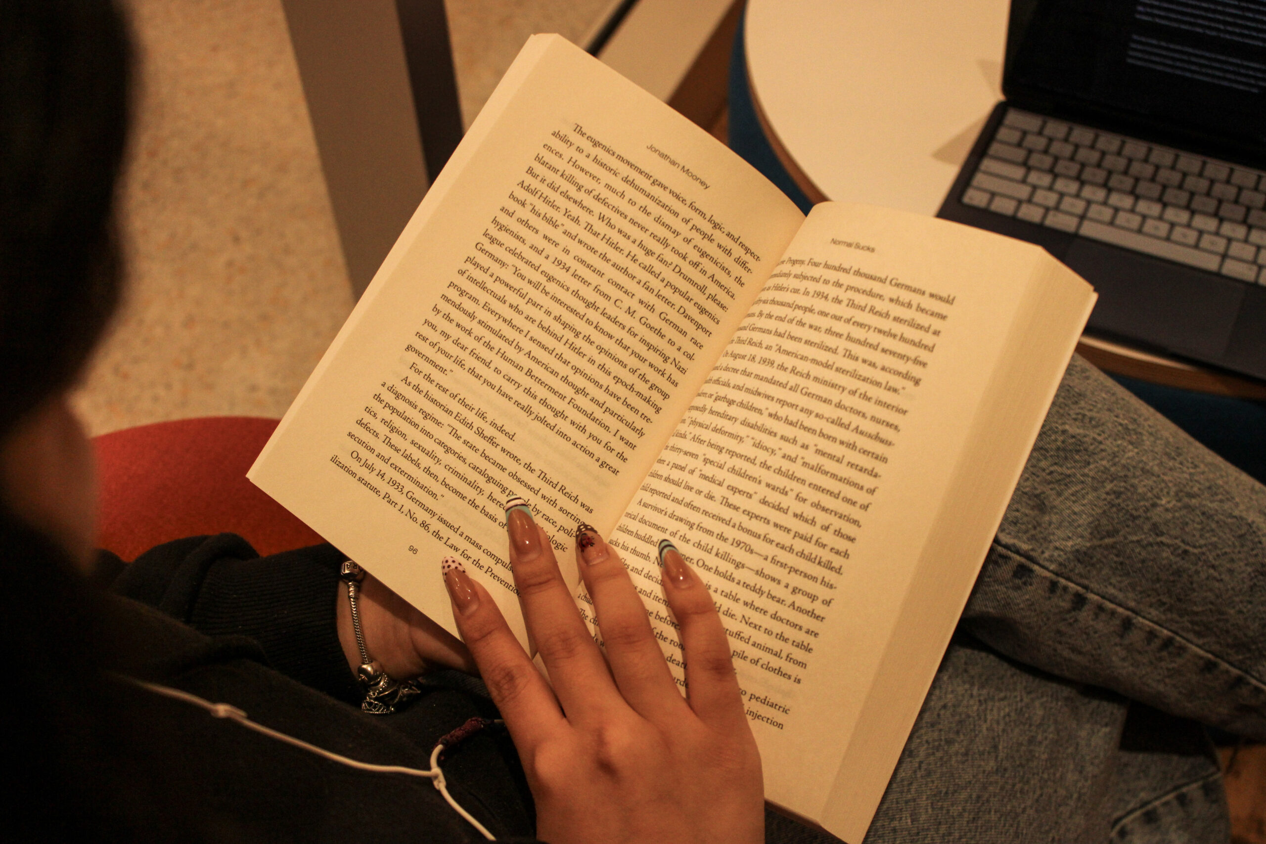 From Readers Old to Readers New: Students Address the Literacy Crisis in Young Readers